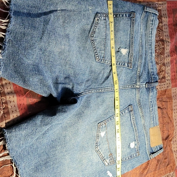 Denim shorts - Picture 4 of 4